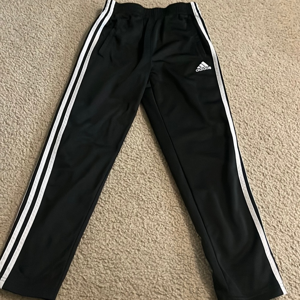 Boys Adidas side snap track pants size medium 10/12
